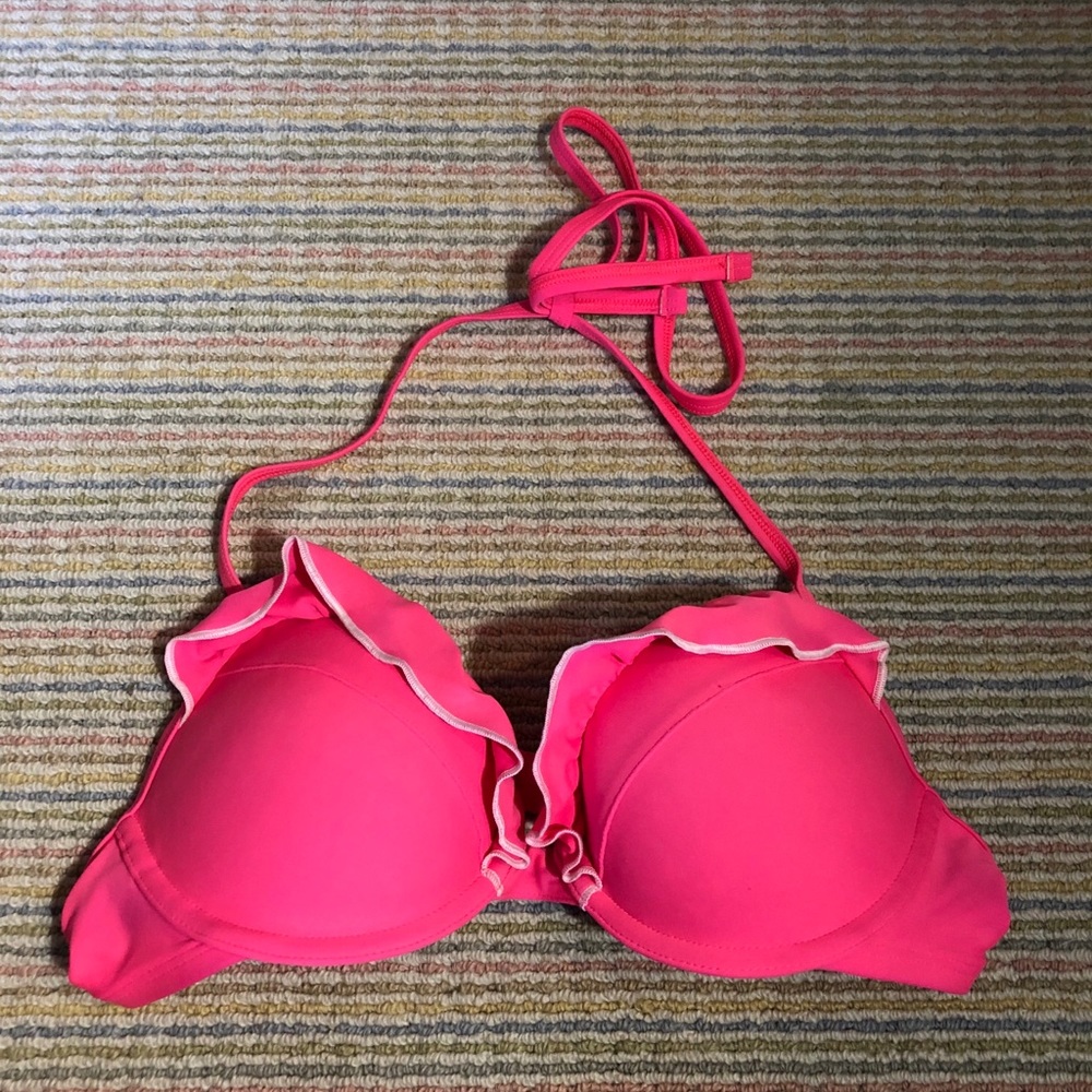 4/20 deal: Aerie bikini top